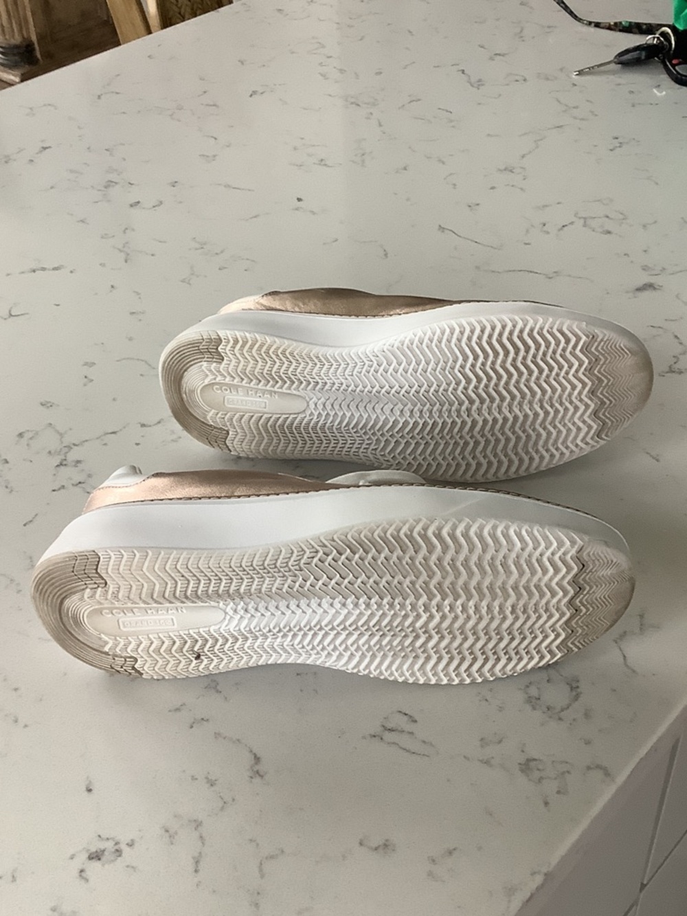 Cole Haan Metallic Rose Gold Low-Top Sneakers with White Sole - Picture 3 of 3